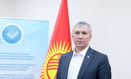 Аймак жетекчилери жергиликтүү маселелерди президентке жеткирбей чечиши керек – Мадумаров