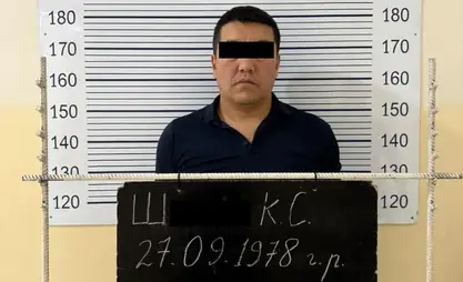 Жерлерди мыйзамсыз транформациялаган. Ошто Кадастрдын кызматкери кармалды