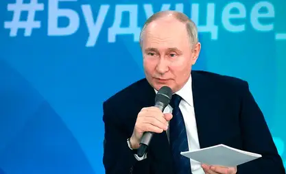 Россиянын экономикасы үч жылда 9,7 пайызга өстү – Владимир Путин