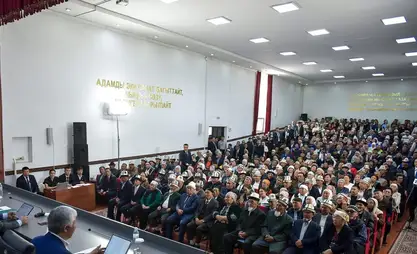Садыр Жапаровдун тапшырмасы менен бүгүндөн тарта элдик жолугушуулар өтөт