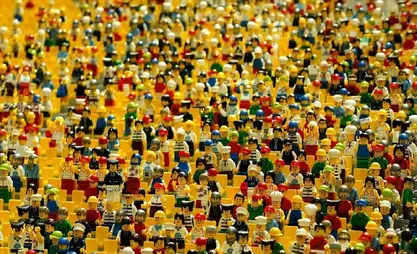 Lego футбол легендаларына арналган жаңы коллекциясын сунуштады