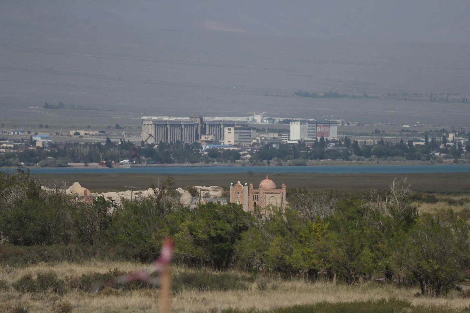 {{item.title }}