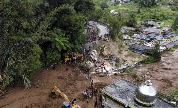 WhatsApp Image 2025-11-18 at 10.07.17 (1).jpeg