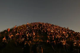 YuDNe-mFmUiHGR.max-2560x1440.format-webp.jpegquality-90.webp
