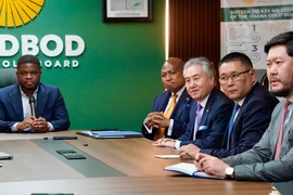 b32bee6a-b9e9-4234-996a-e9bf188f5a53.jpg