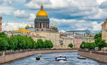 chto-posmotret-v-sankt-peterburge-top-15.jpg