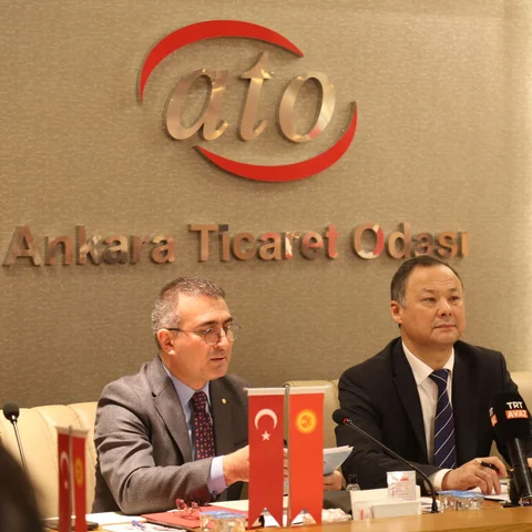 e2aebab9-d6d4-335c-84ad-df13abcd9f73.jpg