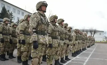 Депутат армиядагы суицид, аскердик кызмат жана айлык акы маселелерин көтөрдү