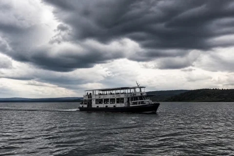 ferry_capsizes_lake_kariba_zimbabwe_95_on_board_1786477296177.webp