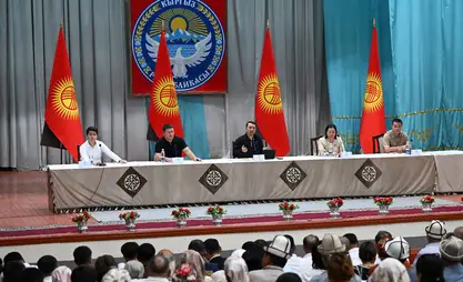 Жогорку Кеңештин төрагасы Майлуу-Суу жана Кочкор-Атадагы көйгөйлөрдү укту