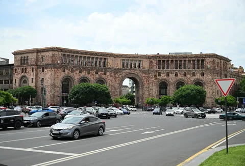 image2.jpg