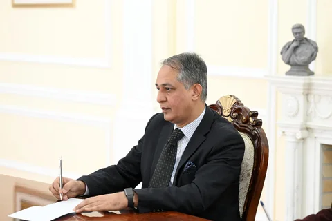 image3.jpg