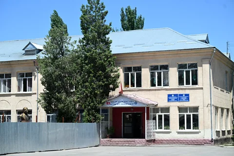 image4.jpg