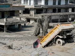 inundatii-in-nepal.jpg