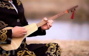 pervyy-v-istorii-aytysh-kyrgyzskih-i-kazahskih-akynov.jpg