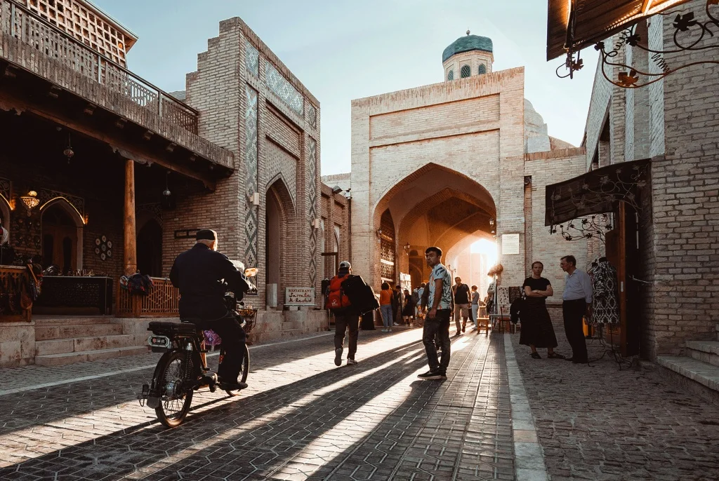 photo_17_Tour (1).jpg