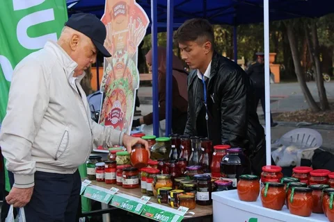 photo_2025-10-_rehcn1F.max-2560x1440.format-webp.jpegquality-90.webp