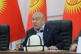 photo_5314345327097746707_y (1).jpg