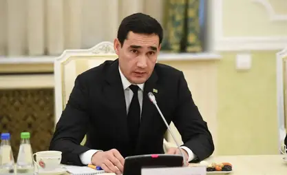 Бердымухамедов Борбор Азия жана Азербайжан лидерлерин Аваза саммитине чакырды