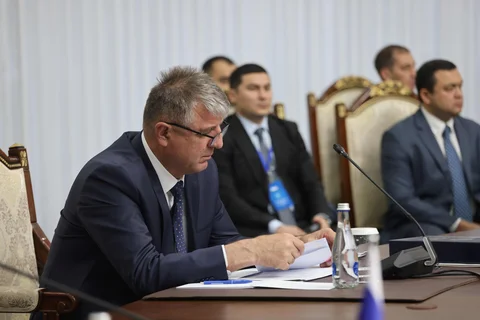 руководители погранслужб ШОС в Бишкеке (10).JPG