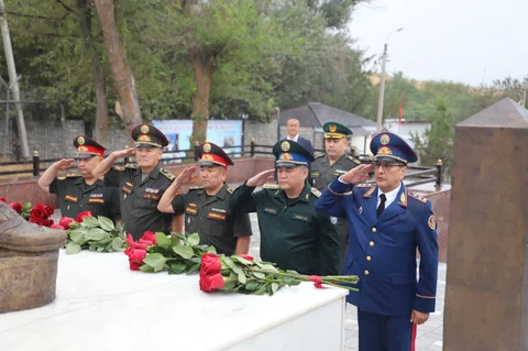 в Ата-Бейите почтили паямть погибших военнослужащих (6).jpeg