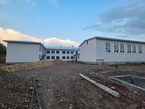 zumanazarova5-93668e8cecc5766f6.50622133.jpg